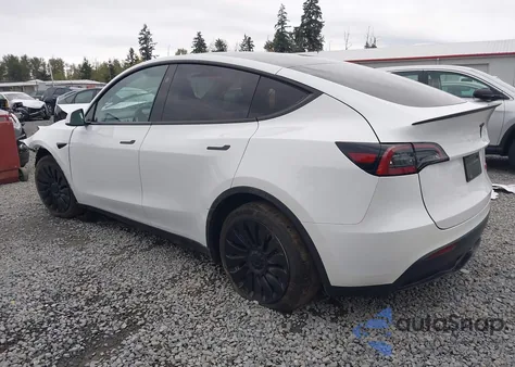 2023 Tesla Model Y Awd/Long Range Dual Motor All-Wheel Drive from USA, damaged, VIN 7SAYGAEE1PF860755
